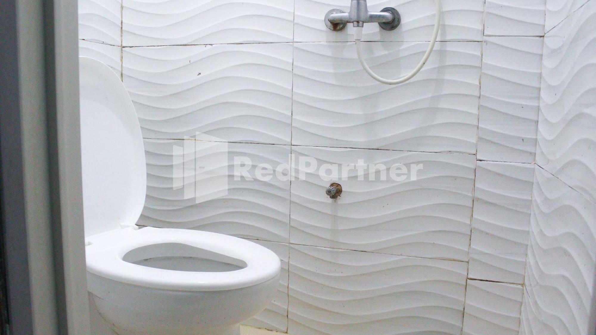Snow White Residence Near Grogol Mitra Reddoorz Jakarta Ruang foto